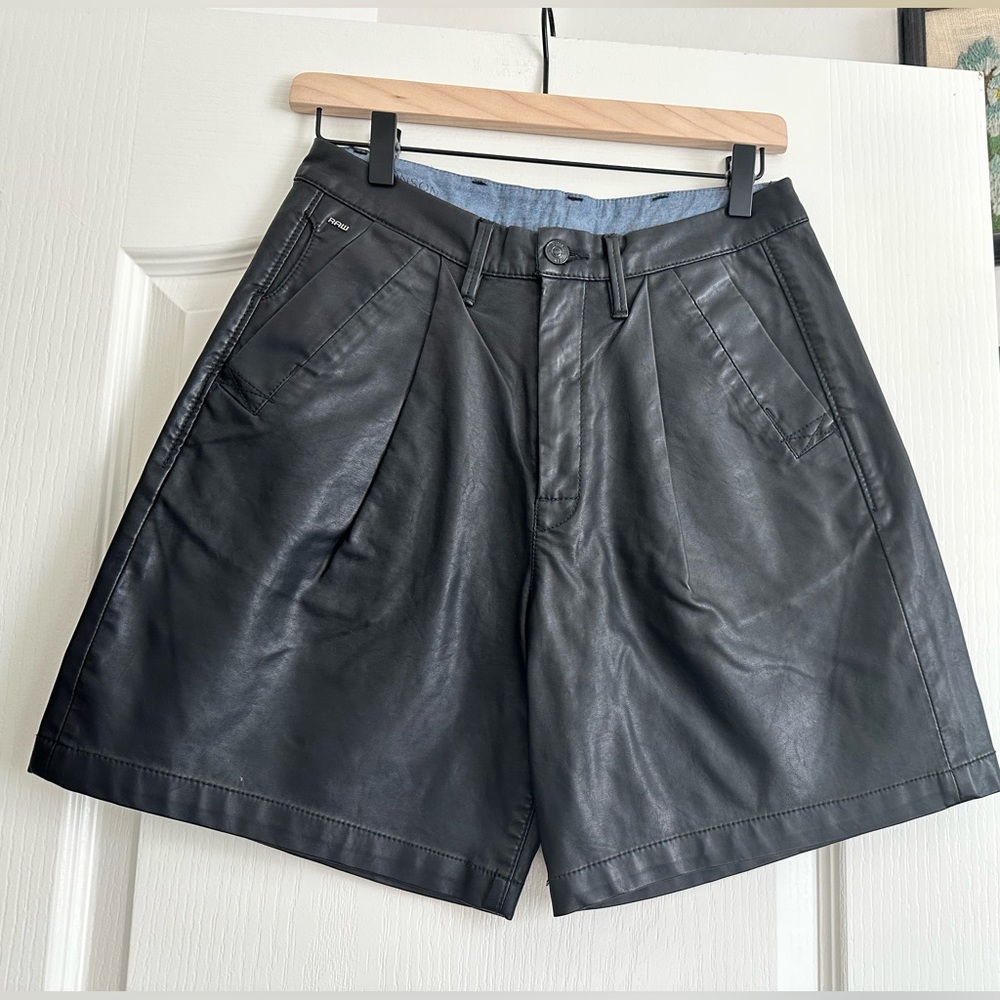G-Star Raw Bronson Bermuda Biker Shorts. Size: 25. Excellent condition 🖤 - Picture 2 of 13